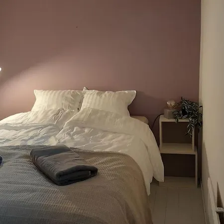 Apartament Omakotitalon Alakerta Saunalla